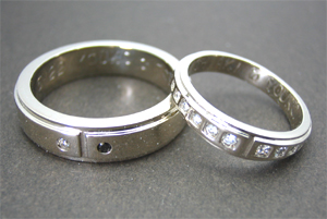 ダイヤペアマリッジリング