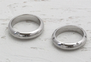 側面ダイヤマリッジリング