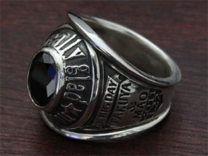 誕生祝いカレッジリング3 誕生祝いカレッジリング3