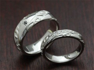 唐草浮き彫りマリッジ1